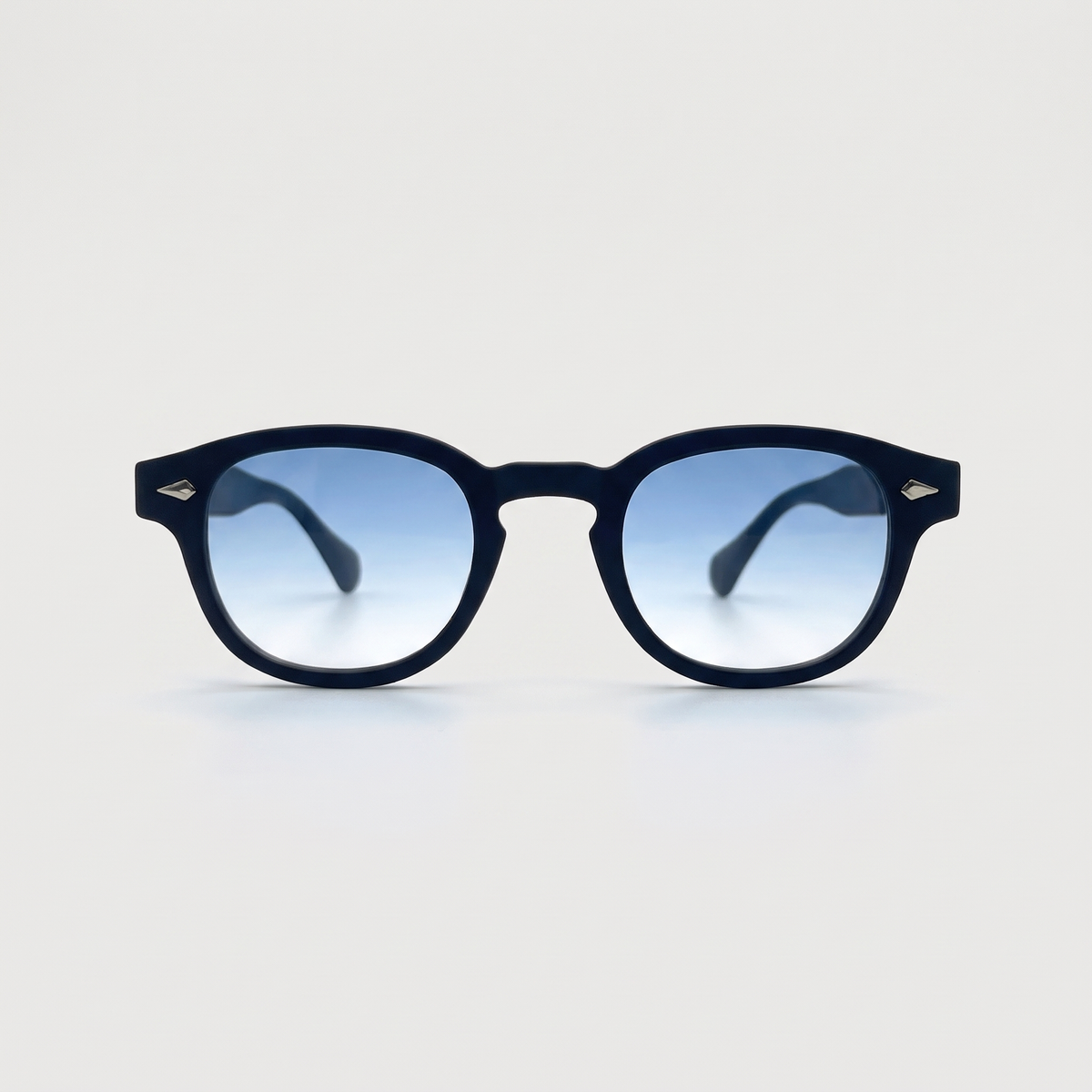K6 Lumen sunglasses in Matte Black / Blue Gradient, front view