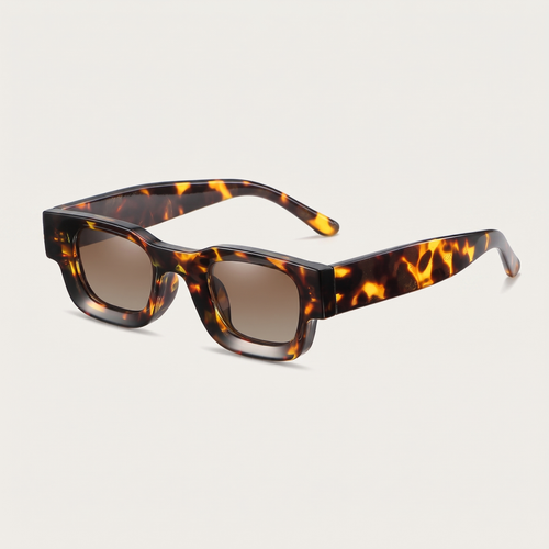 K5 Arlo sunglasses in Tortoise / Brown Gradient, three-quarter view
